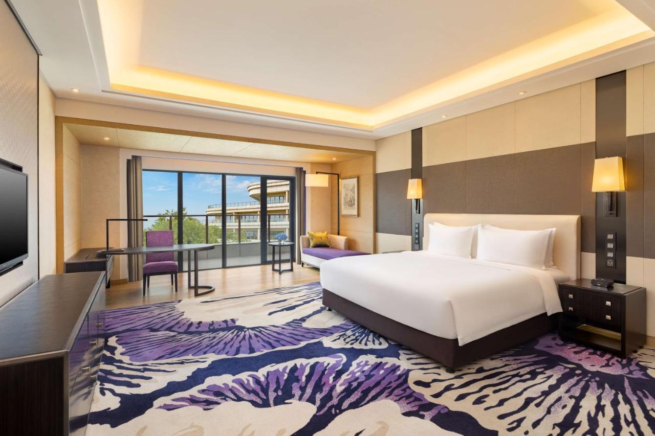 Radisson Blu Hotel Wuhan Etd Zone Exterior foto